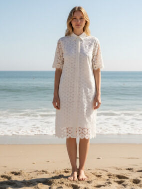 Cotton lace dress. Size small new with tags!...